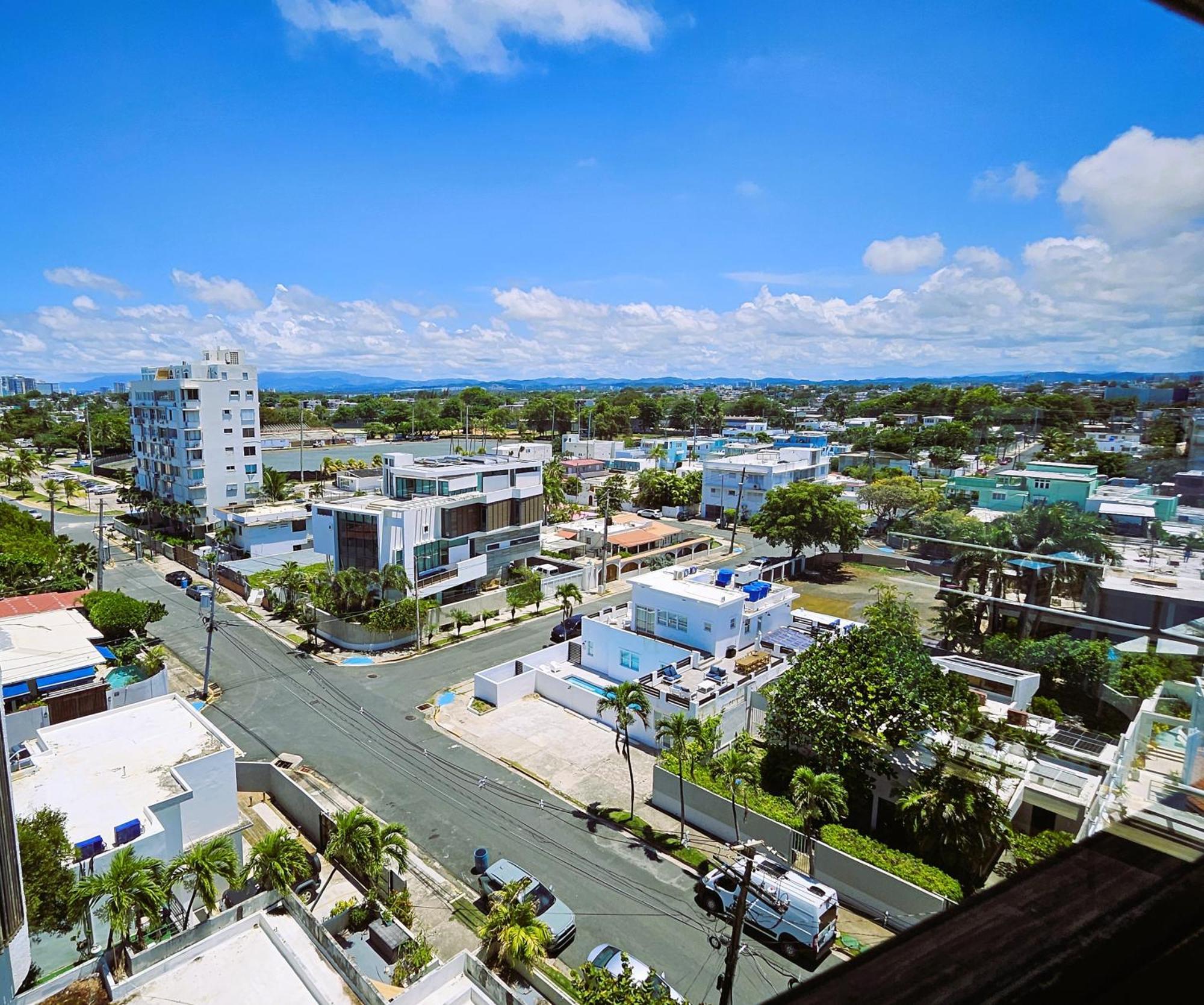 Kasa Starfish By The Sea - 8Th Floor Studio Apt For 2 Balcony Ocean City View San Juan Bagian luar foto